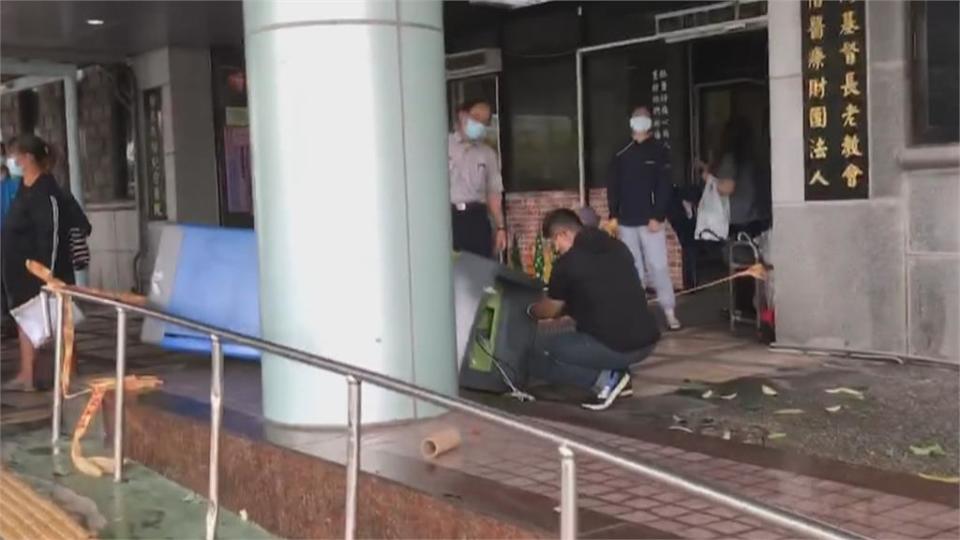 海葵強風暴雨肆虐台東　台鐵2列車集電弓遭樹枝打壞卡原地