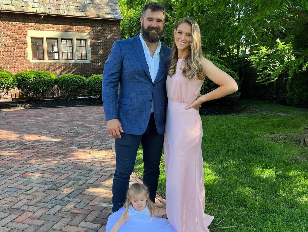 Philadelphia Eagles’ Jason Kelce and Wife Kylie Kelce’s Relationship