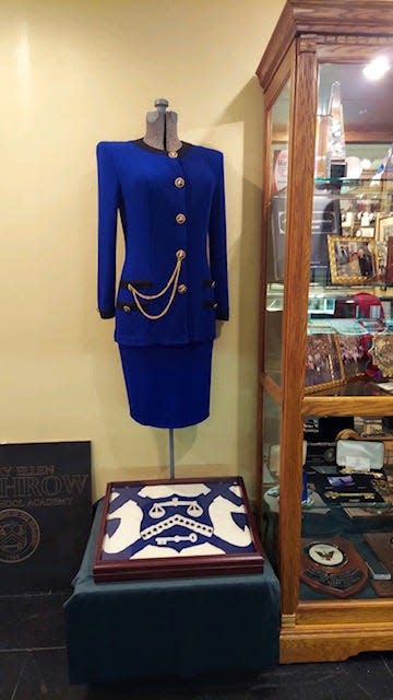 Dress worn by Mary Ellen Withrow to President Clinton's inauguration.