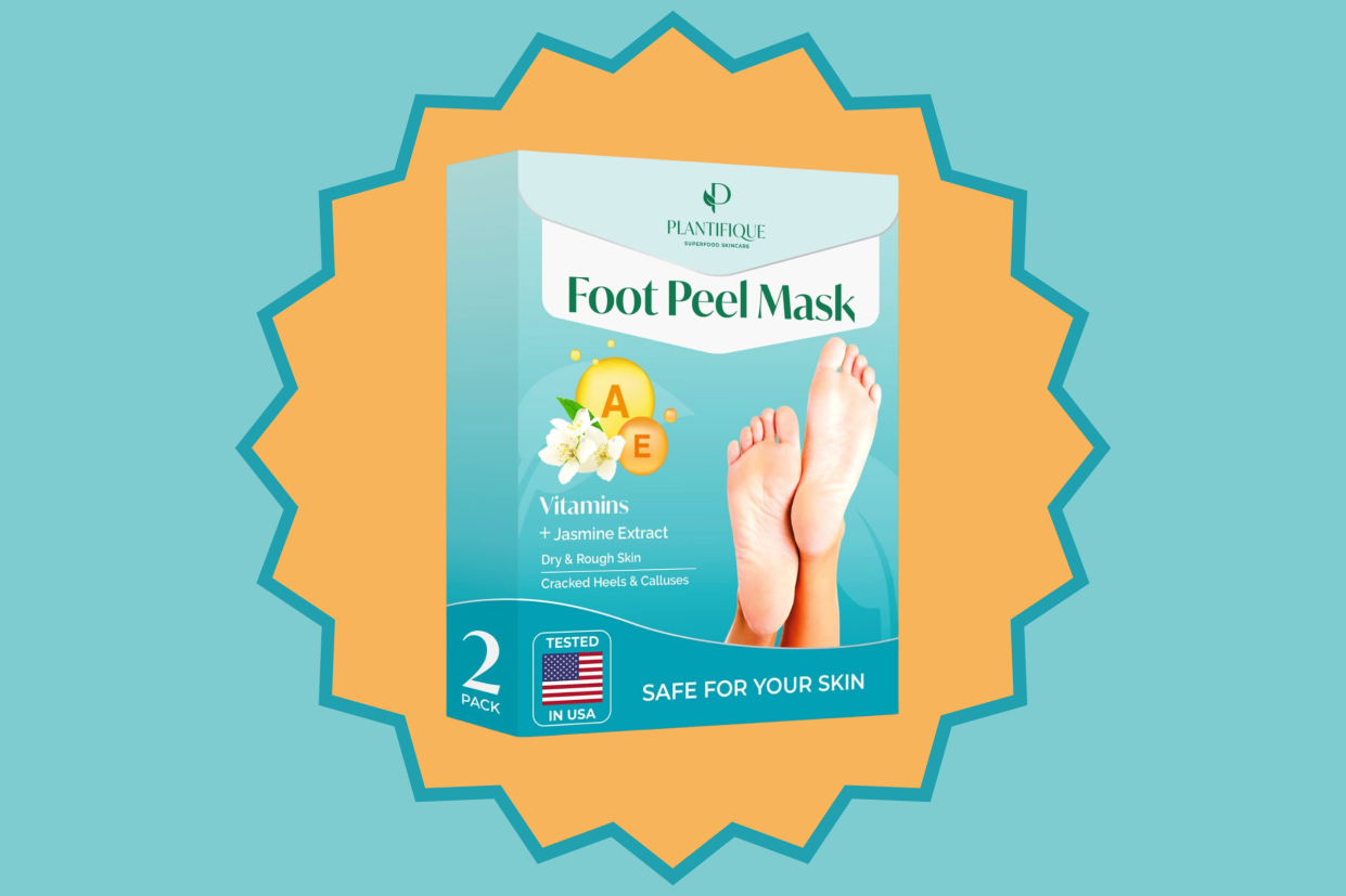 Foot Peel Mask with Jasmine by Plantifique - 2 Pack Peeling Foot Mask Dermatologically Tested - Repairs Heels & Removes Dry Dead Skin for Baby Soft Feet - Exfoliating Foot Peel Mask for Dry Cracked Feet