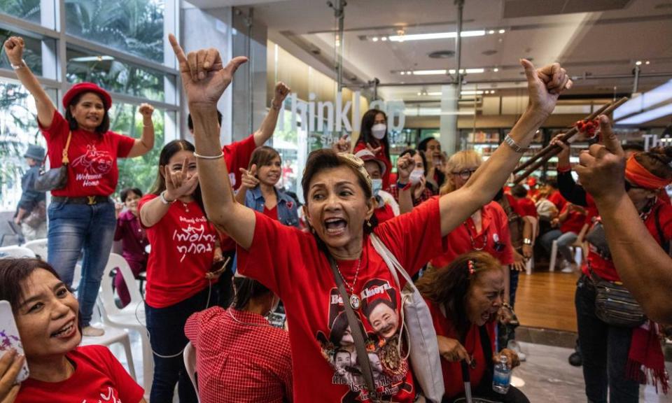 Pheu Thai party supporters in Bangkok