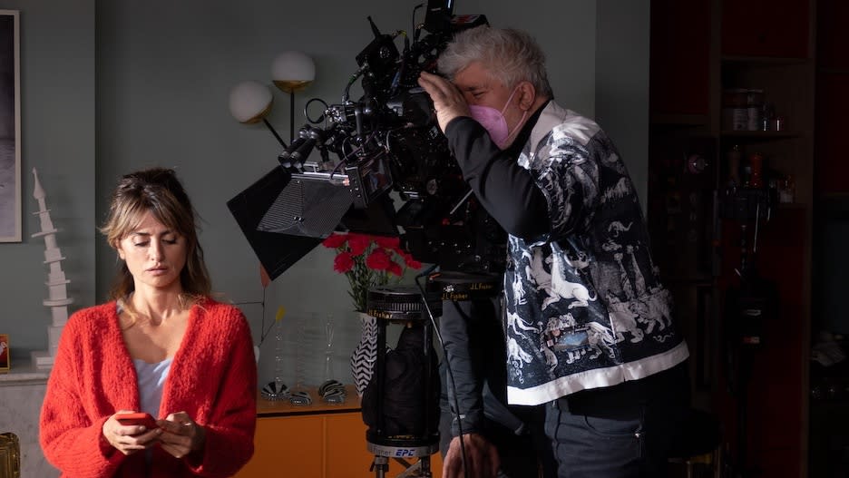 Penelope Cruz and Pedro Almodovar on the set of “Parallel Mothers” / Sony Pictures Classics