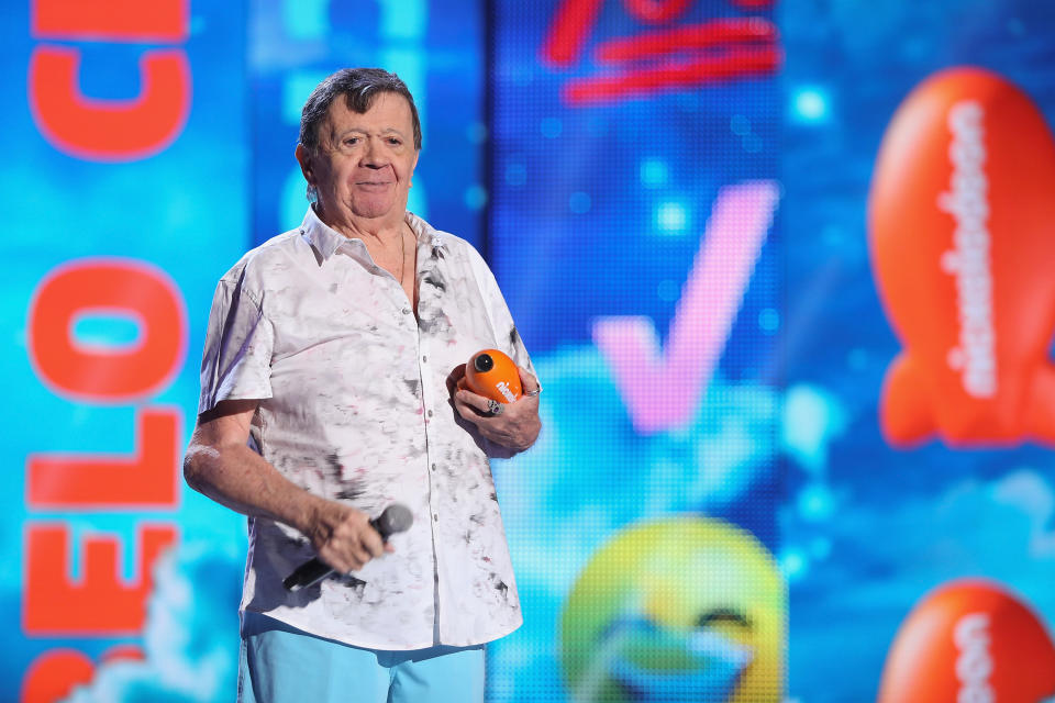 MEXICO CITY, MEXICO - AUGUST 20:  Xavier Lopez "Chabelo" receives the leyend award during the Nickelodeon Kids' Choice Awards Mexico 2016 at Auditorio Nacional on August 20, 2016 in Mexico City, Mexico.  (Photo by Victor Chavez/WireImage)