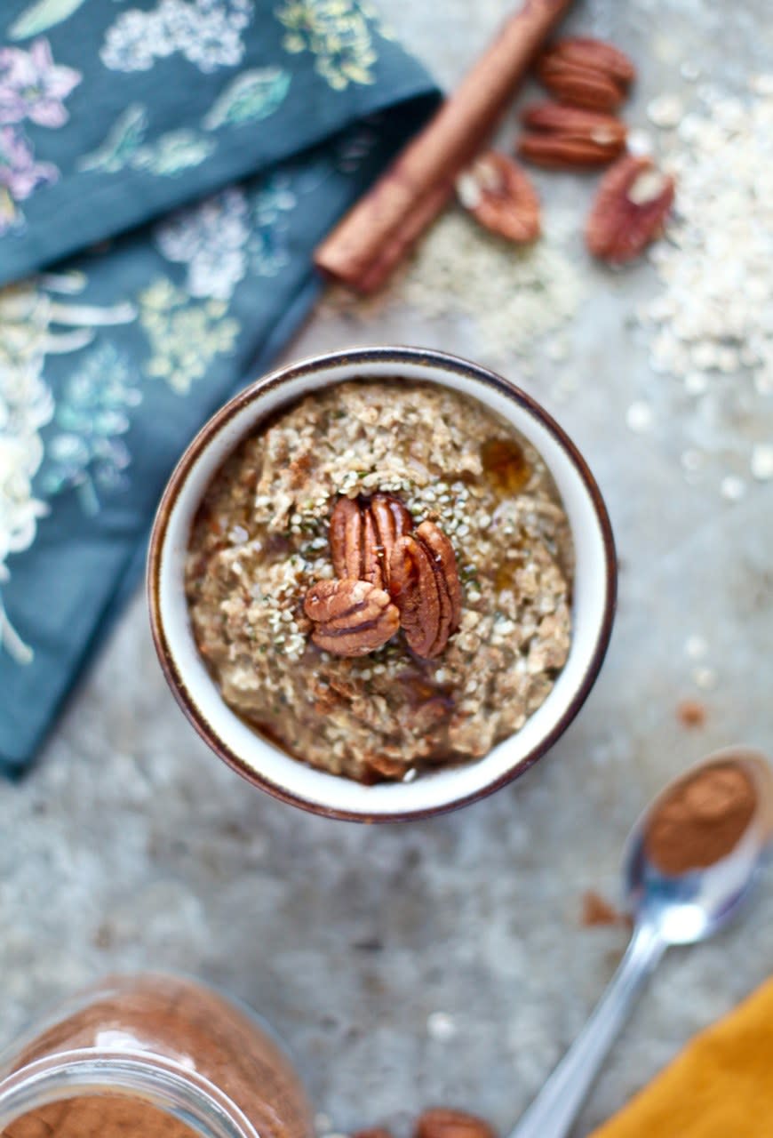 Protein-Packed Hemp and Maple Pecan Oatmeal from Nutritionist in the Kitch