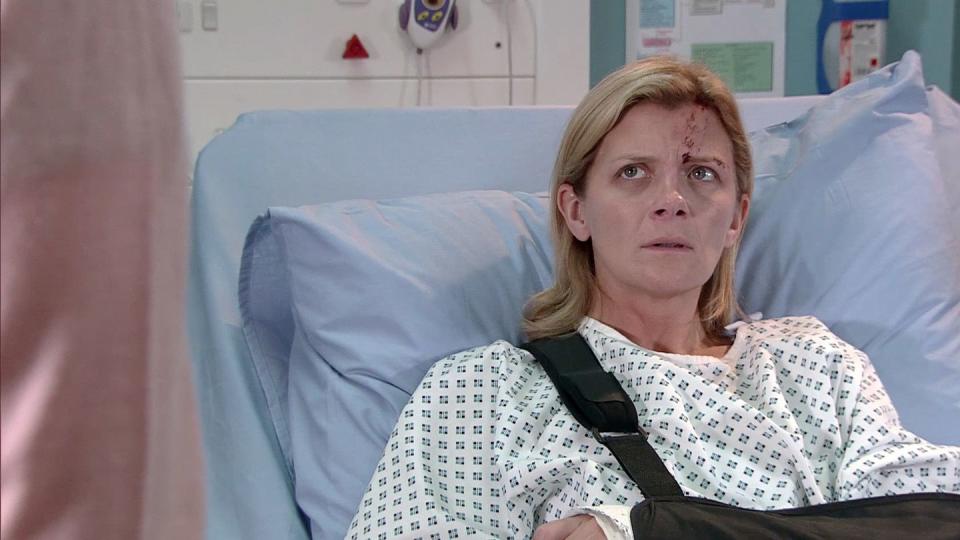 Wednesday, October 24: Nick's gesture leaves Leanne with mixed feelings