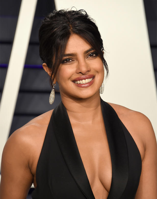 640px x 810px - 6 Tips From Priyanka Chopra On How to Take a Great Photo, Every Time