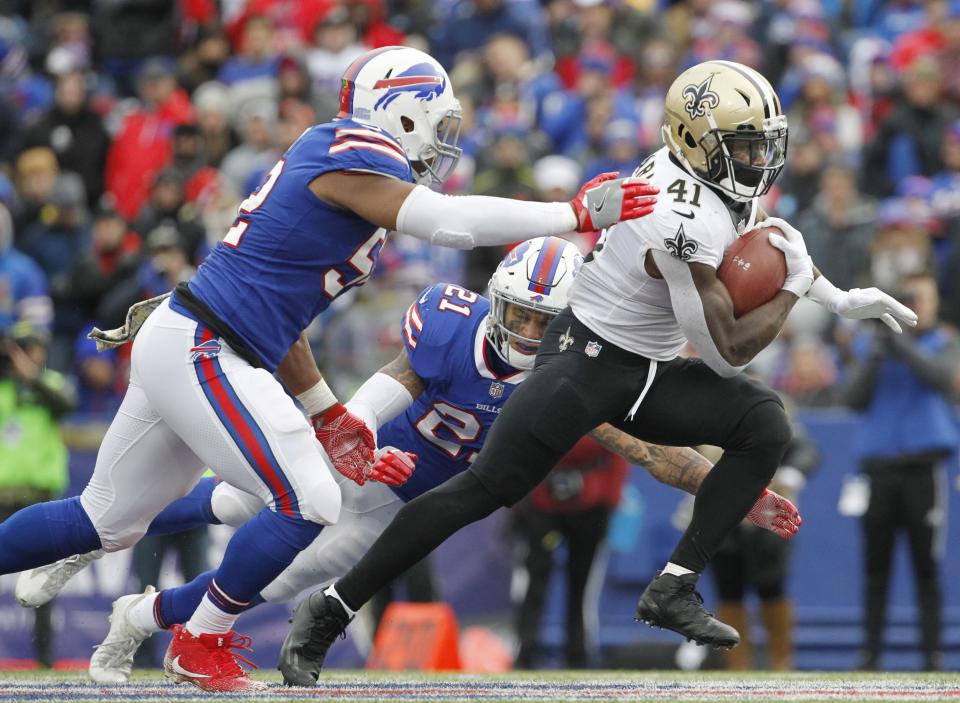 Can’t catch me: Saints rookie Alvin Kamara (R) had 138 yards from scrimmage against Buffalo. (AP)