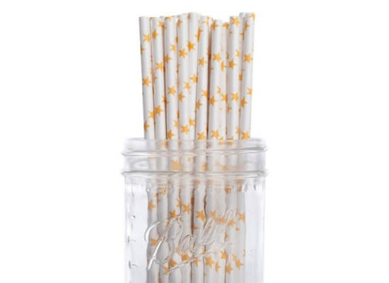 <strong>50, $14 | <a href="http://www.etsy.com/listing/111669683/50-yellow-stars-paper-straws-party">etsy: ONEAugust</a></strong>