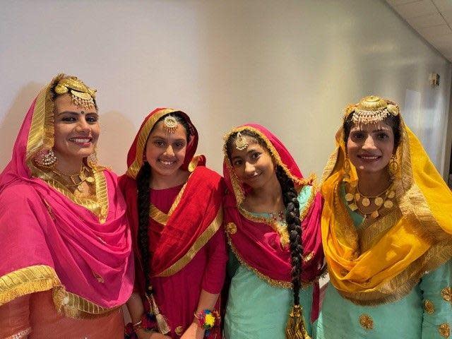 Gureet Kaur, Rajwumt Kaur, and their daughters