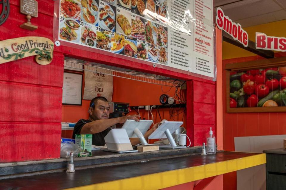 Gabriel Gonzalez, co-owner of GG’s Barbacoa in Kansas City, Kansas, awaits lunchtime customers at 1032 Minnesota Ave.