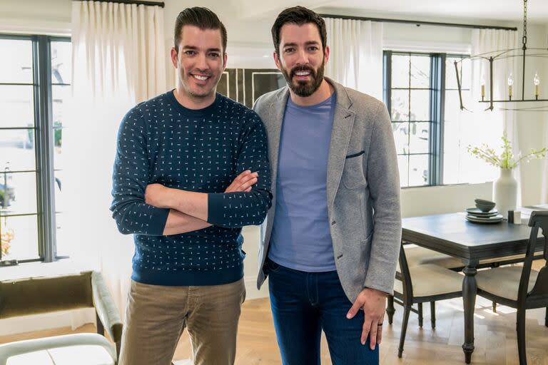 Jonathan y Drew Scott, los hermanos a la obra, alcanzaron la fama gracias a su programa de TV