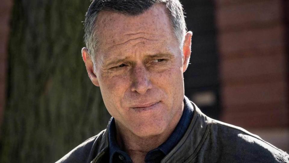 <p>Jason Beghe had to agree to some pretty interesting requirements in order to have custody of his two sons for part of the summer, including a smoking ban and a promise to maintain a vegetable garden. As The Blast first reported, the “Chicago P.D.” star filed for divorce in December 2017 from his wife of […]</p> <p>The post <a rel="nofollow noopener" href="https://theblast.com/chicago-pd-jason-beghe-divorce-custody/" target="_blank" data-ylk="slk:‘Chicago P.D.’ Star Jason Beghe Ordered Not to Smoke in the House, Take Care of Vegetable Garden as Part of Custody Arrangement;elm:context_link;itc:0;sec:content-canvas" class="link ">‘Chicago P.D.’ Star Jason Beghe Ordered Not to Smoke in the House, Take Care of Vegetable Garden as Part of Custody Arrangement</a> appeared first on <a rel="nofollow noopener" href="https://theblast.com" target="_blank" data-ylk="slk:The Blast;elm:context_link;itc:0;sec:content-canvas" class="link ">The Blast</a>.</p>
