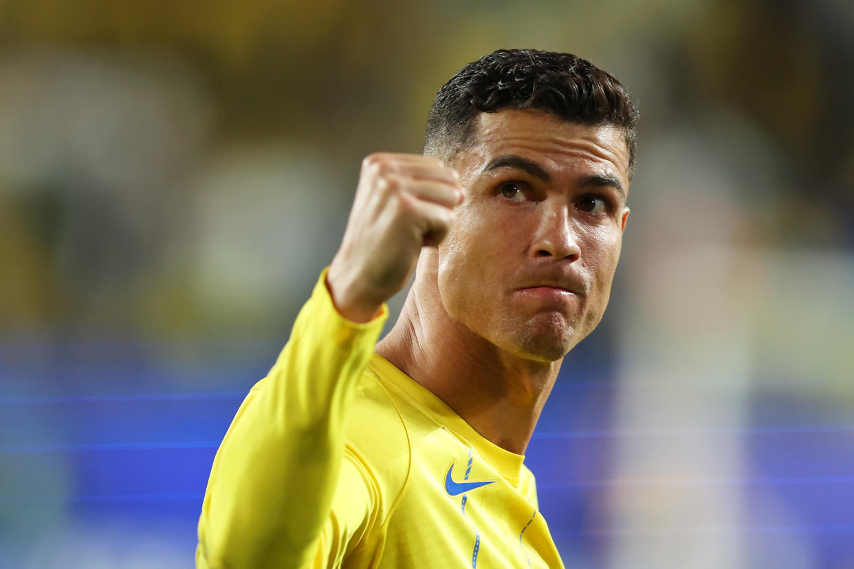 Cristiano Ronaldo es el tleta mejor pagado del mundo, en parte gracias al millonario sueldo que recibe por parte del Al Nassr, de la Liga Profesional Sudí. (Foto: Yasser Bakhsh/Getty Images)