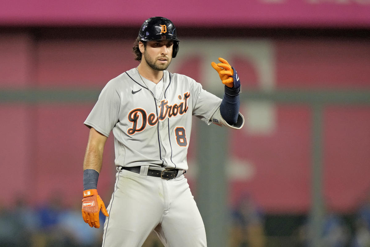 Lakeland FL USA; Detroit Tigers center fielder Matt Vierling (8) is  congratulated in the dugout after homering during an MLB spring training  game agai Stock Photo - Alamy