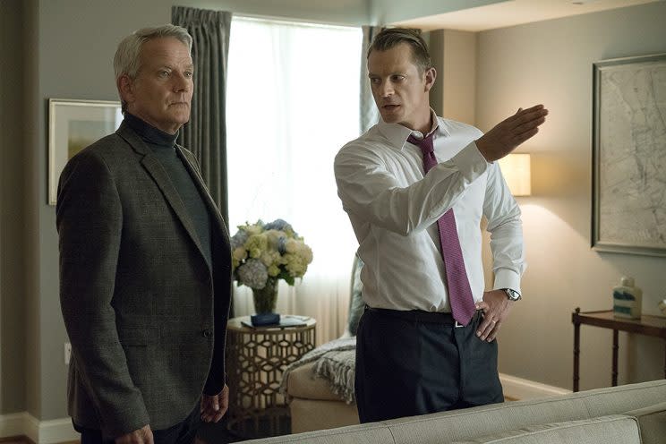 Scott Campbell and Joel Kinnaman in Netflix’s House of Cards. (Photo: David Giesbrecht)