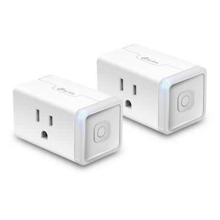 Kasa Smart Plug HS103P2 (Amazon / Amazon)