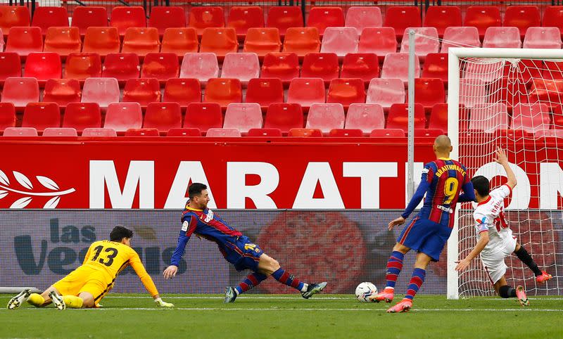 La Liga Santander - Sevilla v FC Barcelona