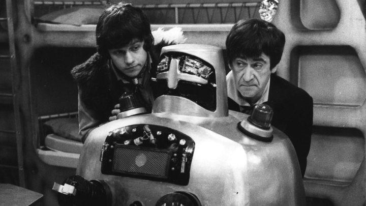 Jamie and the Second Doctor in The Wheel in Space