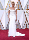 <p>Weiß ist eine der Trendfarben auf dem roten Teppich der 90. Academy Awards. Auch die zweifach Oscar-Nominierte Mary J. Blidge wählte einen Klassiker: Bodenlange Robe mit Schleppe und glitzerndem Oberteil. (Bild: Getty Images) </p>