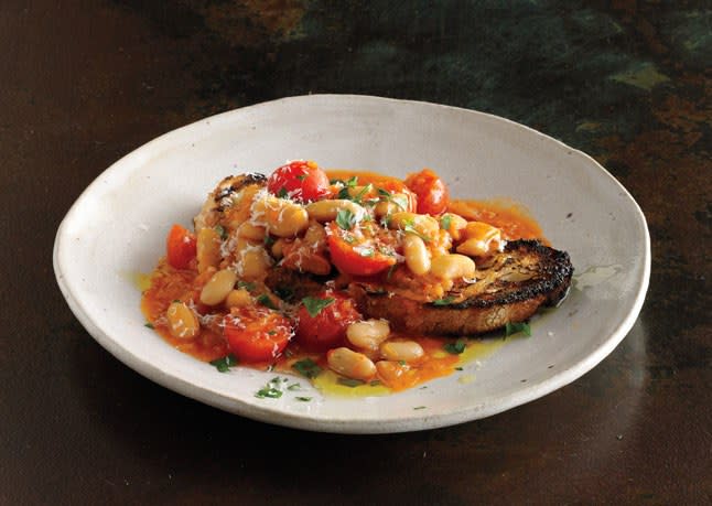 White Bean Ragout with Toast