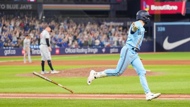 Cavan Biggio's three-run homer(2), 04/24/2023