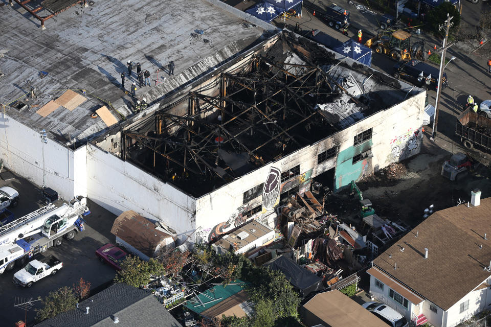 Fatal warehouse fire in Oakland