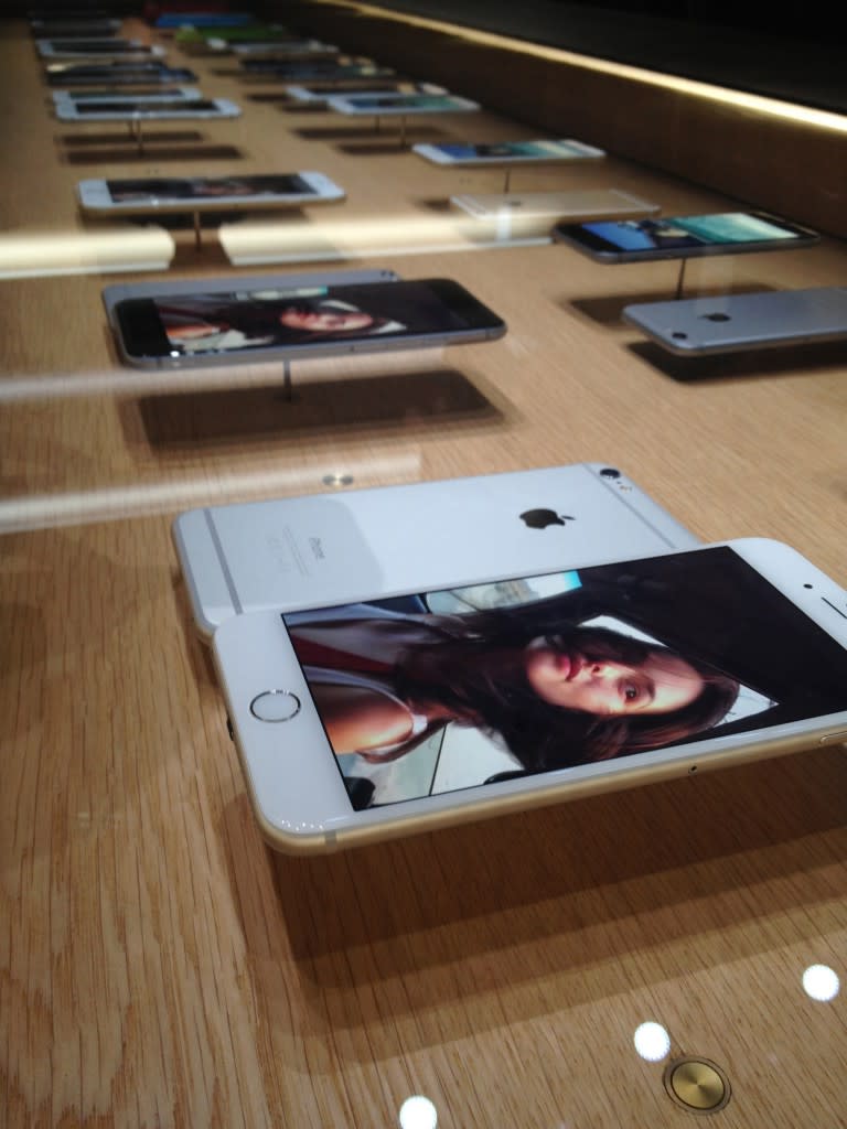 The iPhone 6 comes in 3 different colours - Silver, Gold, and Space Grey.