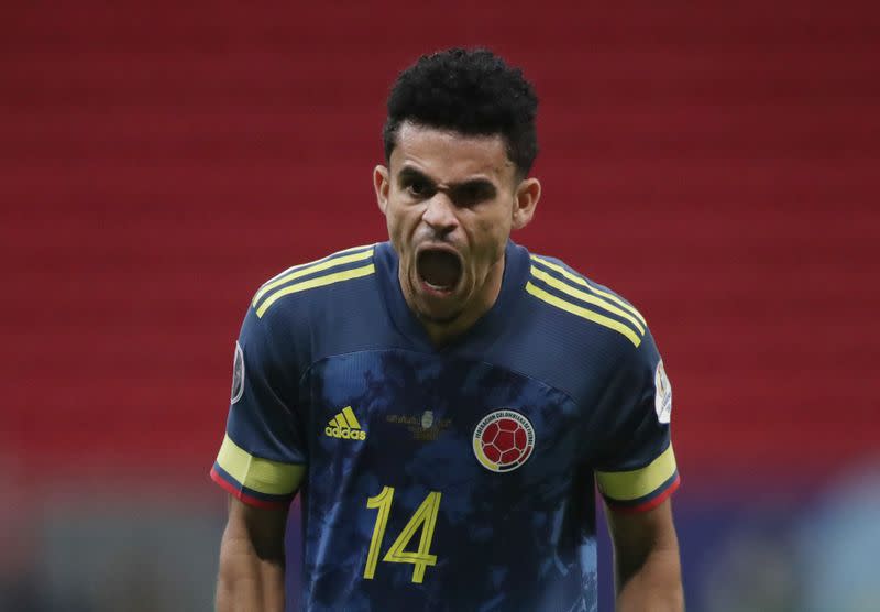 Foto del viernes del delantero de Colombia Luis Diaz celebrando el 3-2 sobre Perú por el tercer puesto de la Copa América.