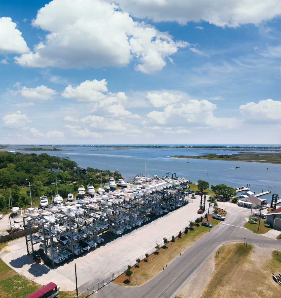 In Hampstead, Sloop Point Marina offers a variety of services for customers.