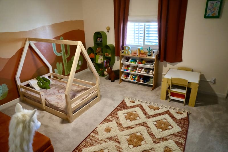 Desert themed toddler bedroom.