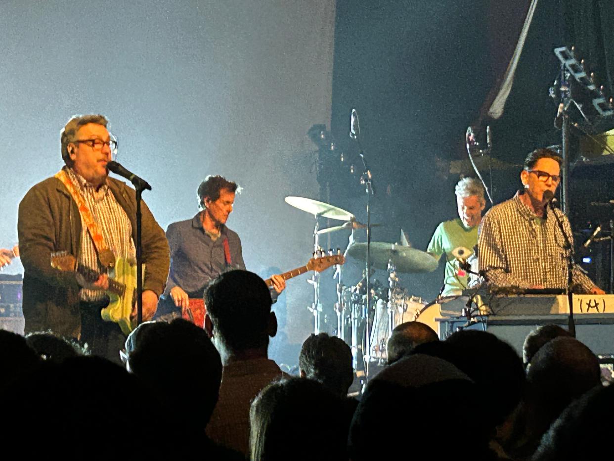 They Might Be Giants on opening night of their tour and a three-night Mr. Smalls Theatre run.