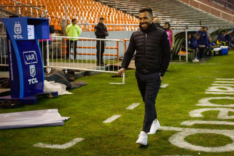 Por ahora, Rosario Central no le aporta sonrisas a Carlos Tevez