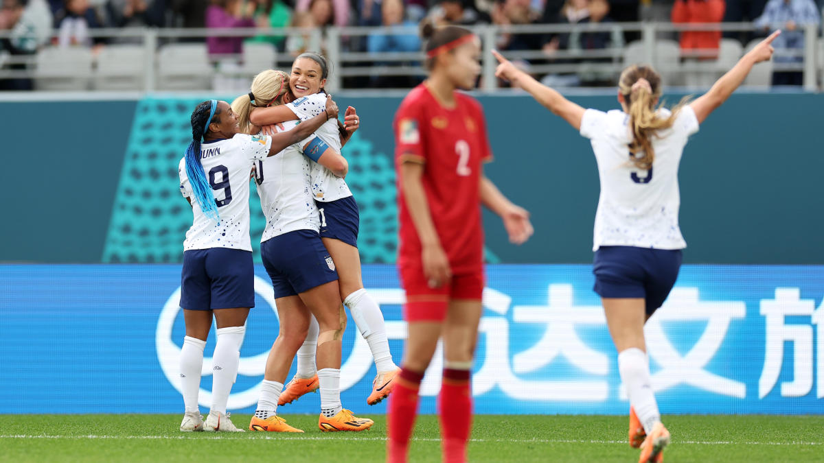 USWNT mở màn World Cup với chiến thắng cách biệt 3 bàn trước Việt Nam