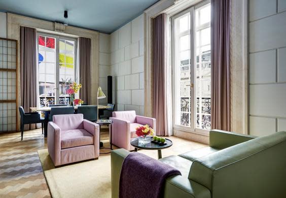 The Regent suite at Hotel Cafe Royal has balconies that look directly over the billboards of Piccadilly Circus (Hotel Cafe Royal)