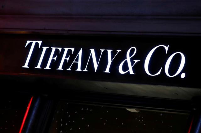 LVMH aims to restore Tiffany's sparkle with $16.2 billion takeover