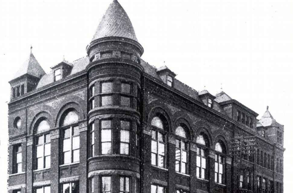 Ralph Hay's automobile showroom on the corner of Cleveland Avenue and Second Street in Canton, Ohio. (Pro Football Hall of Fame)