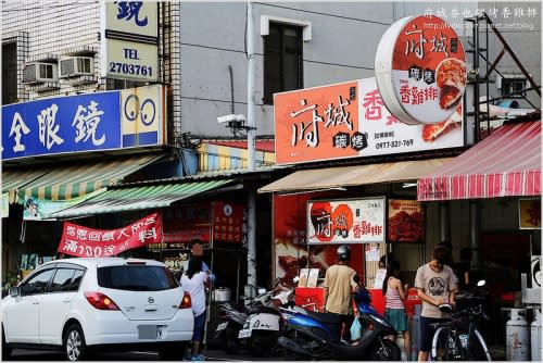 【食記│台南】府城夯也碳烤香雞排~碩士賣的好吃超大雞排，研究所也有修碳烤雞排的學分嗎?