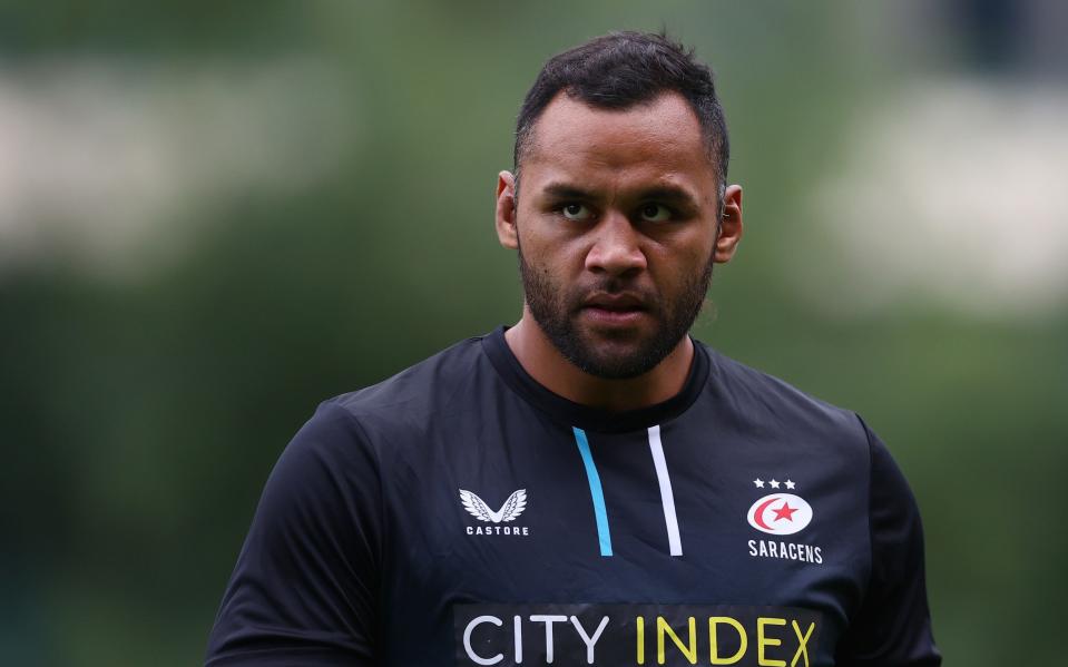 Billy Vunipola of Saracens looks on as he warms up prior to the Pre-Season friendly match between Saracens and Ulster at StoneX Stadium on September 09, 2021 in Barnet, England. - GETTY IMAGES