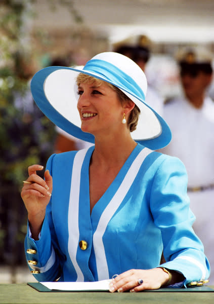 Princess Diana's Greatest Fashion Moments