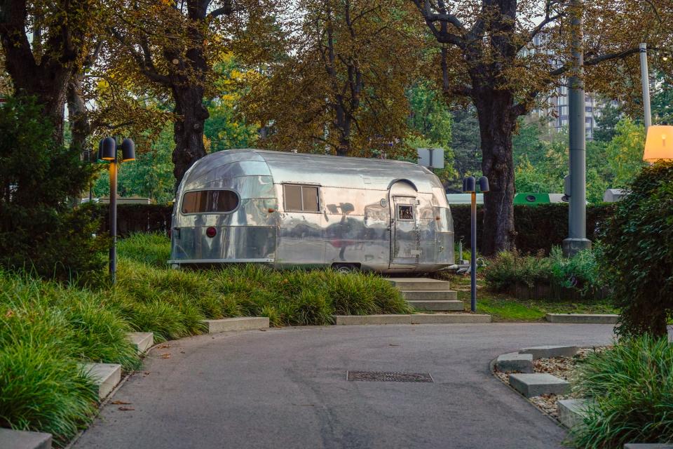 The airstream trailer outside of the hotel.