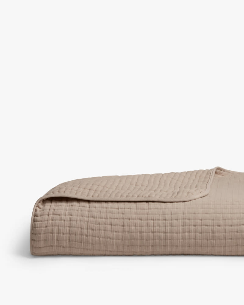 <p><a href="https://go.redirectingat.com?id=74968X1596630&url=https%3A%2F%2Fwww.parachutehome.com%2Fproducts%2Forganic-air-cotton-quilt-1&sref=https%3A%2F%2Fwww.bestproducts.com%2Fhome%2Fg43991999%2Fparachute-memorial-day-sales%2F" rel="nofollow noopener" target="_blank" data-ylk="slk:Shop Now;elm:context_link;itc:0;sec:content-canvas" class="link ">Shop Now</a></p><p>Organic Air Cotton Quilt</p><p>$165.00</p><p>parachutehome.com</p>
