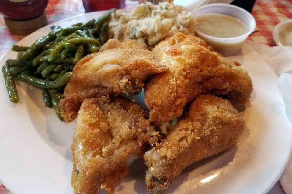 Dell Rhea's Chicken Basket in Willowbrook, Illinois