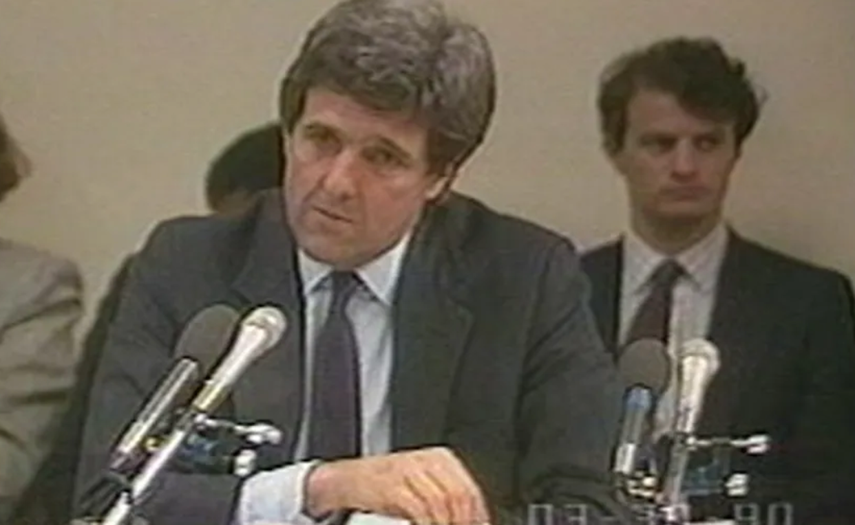 U.S. Sen. John Kerry grills representatives from the cable industry during a 1990 hearing on consumer protections. <a href="https://ximage.c-spanvideo.org/eyJidWNrZXQiOiJwaWN0dXJlcy5jLXNwYW52aWRlby5vcmciLCJrZXkiOiJGaWxlc1wvNzIyXC8xNDg1LTExNzE4LTEuanBnIiwiZWRpdHMiOnsicmVzaXplIjp7ImZpdCI6ImNvdmVyIiwiaGVpZ2h0Ijo1NzYsIndpZHRoIjoxMDI0fX19" rel="nofollow noopener" target="_blank" data-ylk="slk:C-SPAN;elm:context_link;itc:0;sec:content-canvas" class="link ">C-SPAN</a>