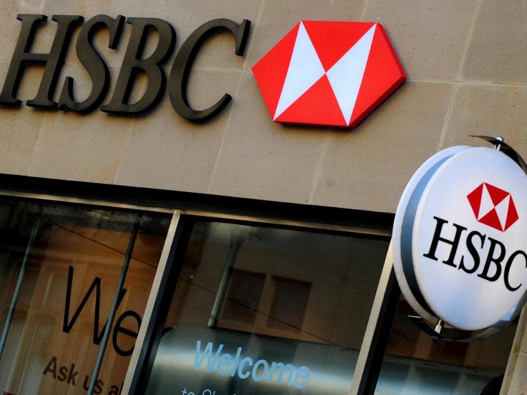 HSBC mobile banking app fails, leaving customers unable to access accounts