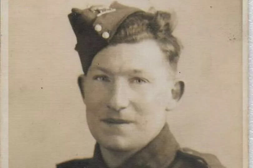 Photo of Donald Rose as a young soldier