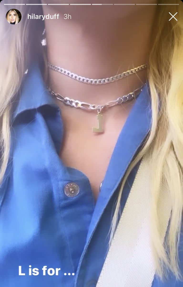 <h1 class="title">Lizzie McGuire necklace</h1>