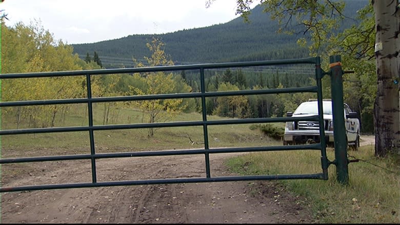 Derek Saretzky charged in slayings of Hailey Dunbar-Blanchette and her father