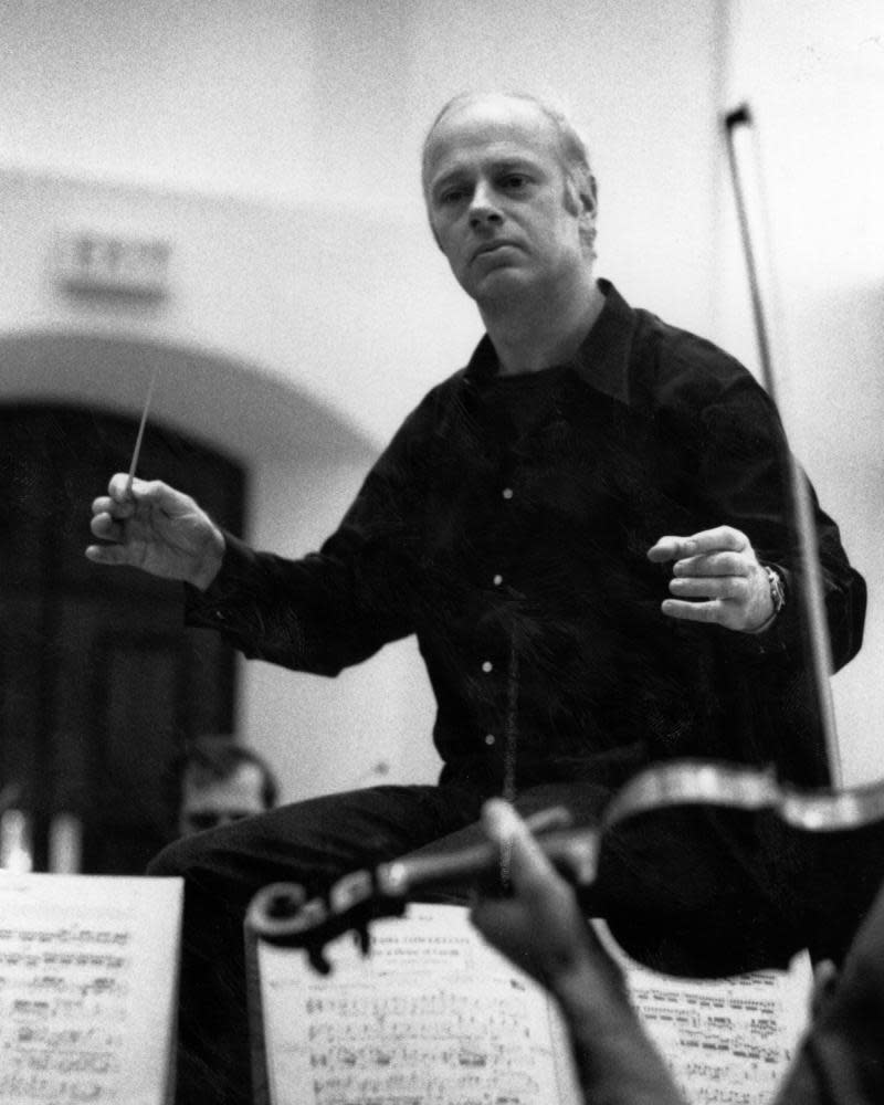 Bernard Haitink conducting in 1975