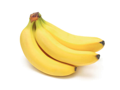 <b>Bananen</b> <br> <br> Bananen machen glücklich! Sie enthalten den Glücksstoff Serotonin und eignen sich hervorragend, um zum Beispiel den Heißhunger auf Schokolade zu befriedigen. Der hohe Gehalt an Kalium, Magnesium und Vitamin C stärkt das Immunsystem, die Knochen, Muskeln und Nerven. Durch ihren hohen Ballaststoffgehalt wirken Bananen wohltuend und ausgleichend auf die Verdauung. Vollreife Früchte enthalten die meisten Nährstoffe, aber auch feste Bananen sind sehr gesund. Wer beim Sport schnell Energie auftanken will, kann dies gut mit getrockneten Bananen erreichen.