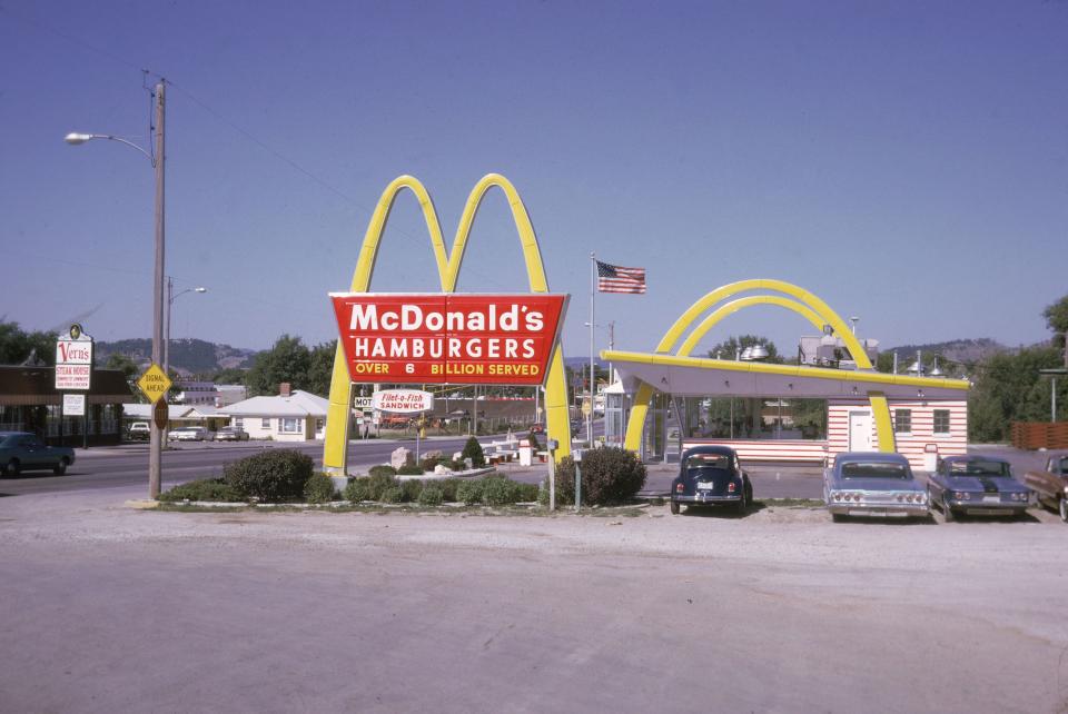 <p>Before McDonald's was your favorite place for a late-night snack or an afternoon <a href="https://www.delish.com/restaurants/g28817926/mcdonalds-mcflurry-flavors-ranked/" rel="nofollow noopener" target="_blank" data-ylk="slk:McFlurry;elm:context_link;itc:0;sec:content-canvas" class="link ">McFlurry</a> pick-me-up, it was a sit-down burger joint in San Bernardino, California. That's right: When the chain opened in 1940, it didn't even serve fast food. Find out how McDonald's took over the world (we kid, kind of...) and enjoy these photos that show just how much the franchise has changed over the decades.</p>